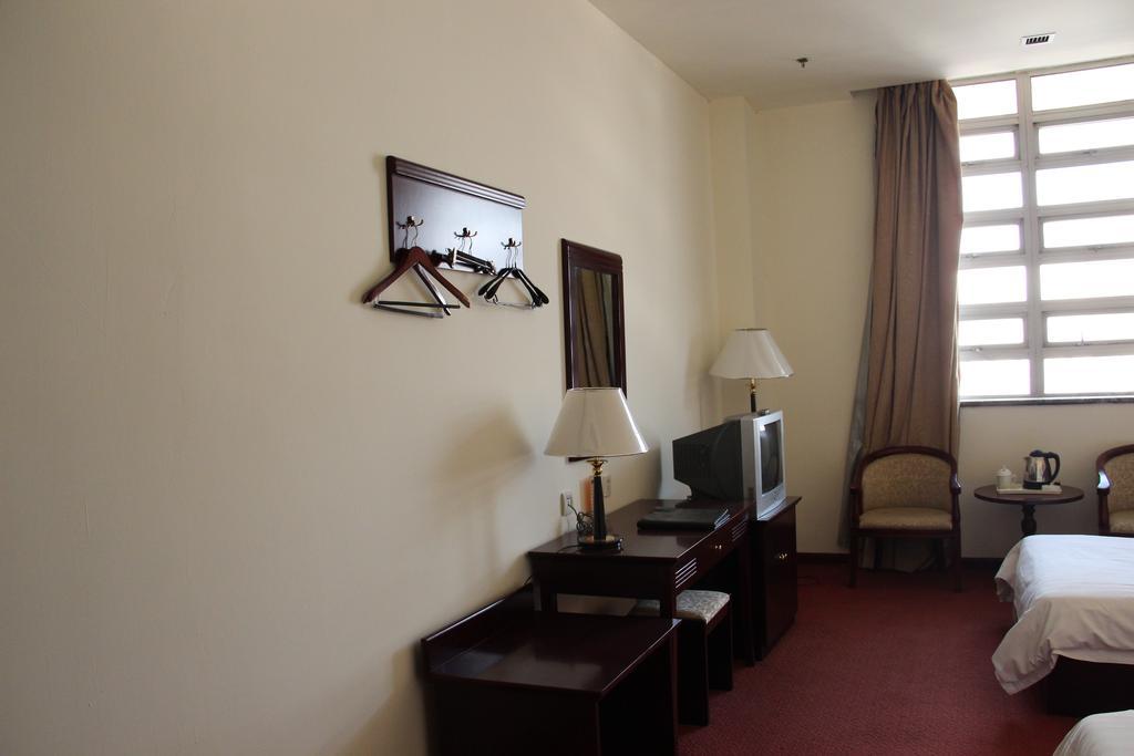 Super 8 Beijing Yizhuang Tianbao Hotel ห้อง รูปภาพ