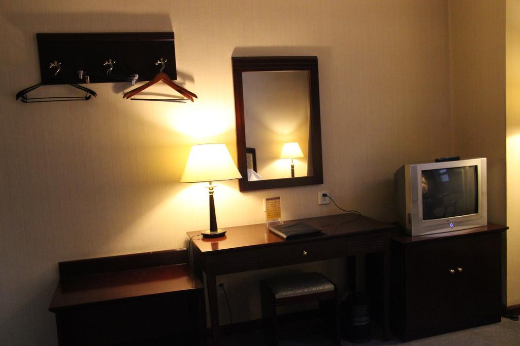 Super 8 Beijing Yizhuang Tianbao Hotel ห้อง รูปภาพ