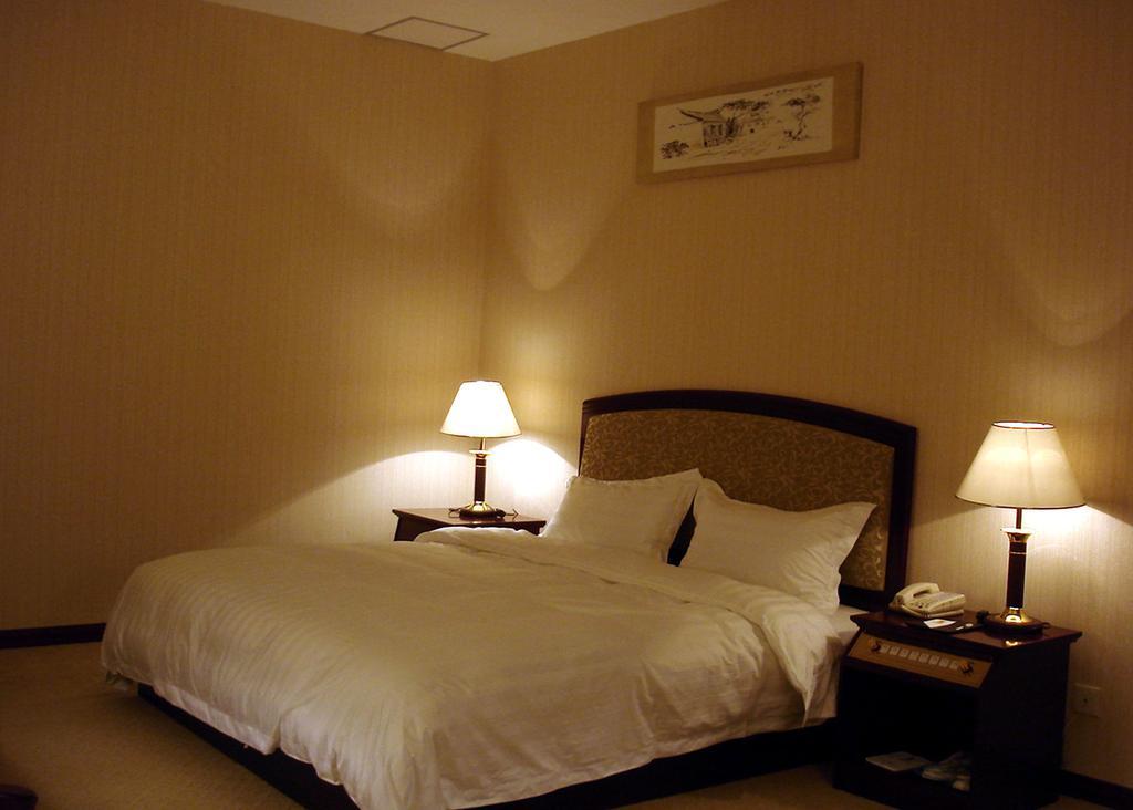 Super 8 Beijing Yizhuang Tianbao Hotel ห้อง รูปภาพ