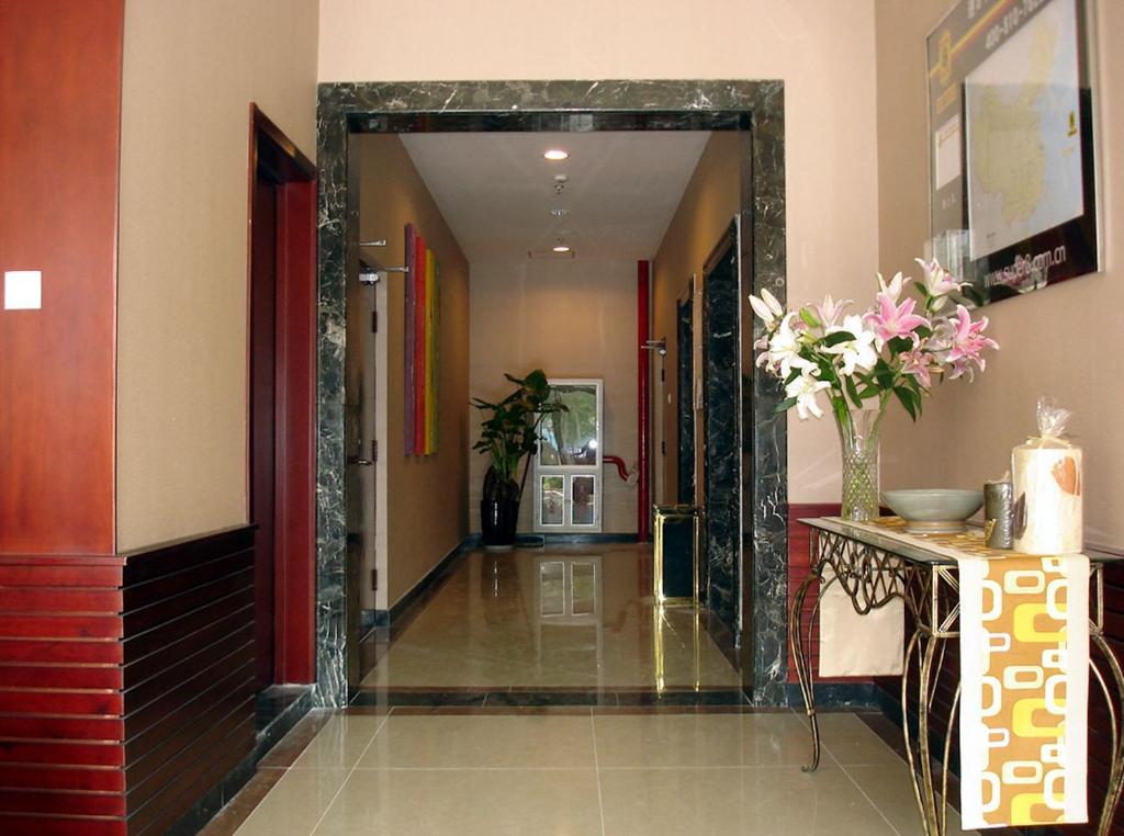 Super 8 Beijing Yizhuang Tianbao Hotel ภายนอก รูปภาพ