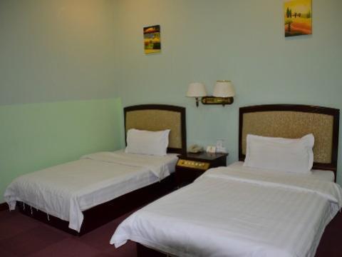 Super 8 Beijing Yizhuang Tianbao Hotel ภายนอก รูปภาพ